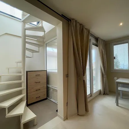 Appartement Jacaranda *