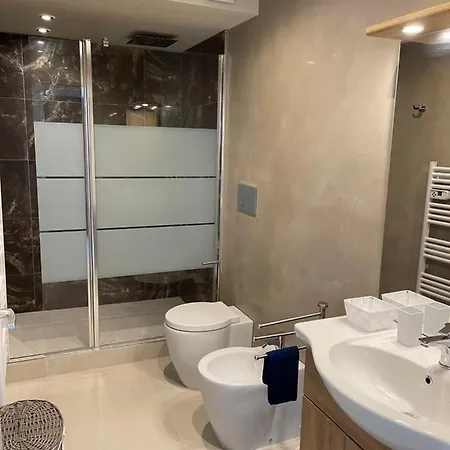 Jacaranda 아파트 *